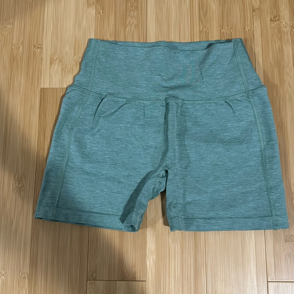 Alphalete Jade Revival Seamless Shorts sz M